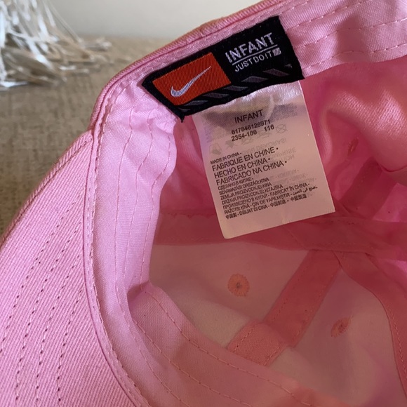 NIKE pink hat adjustable baseball cap - Picture 6 of 7